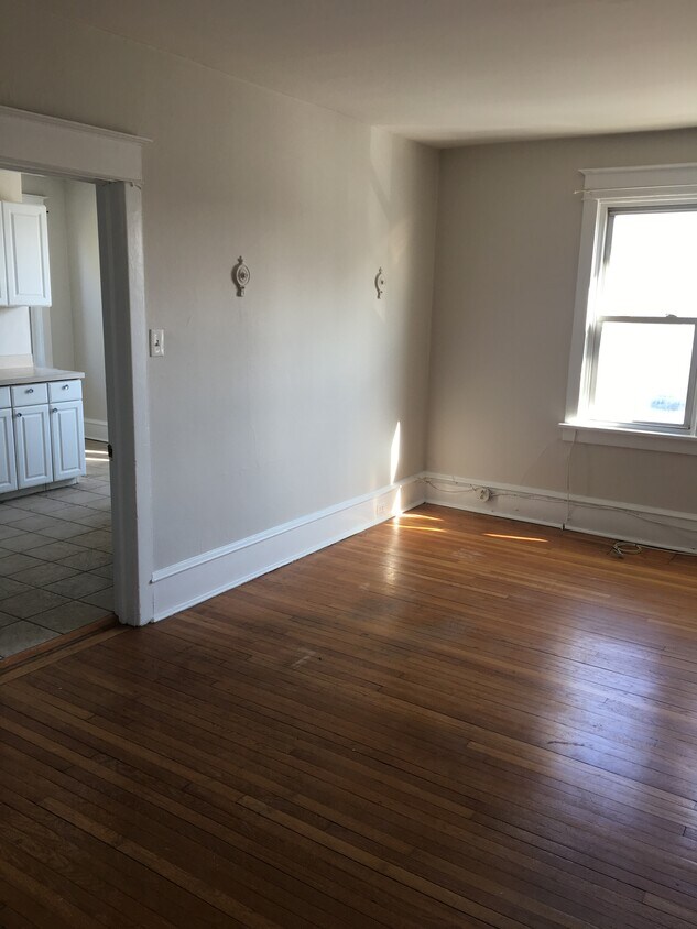 Primary Photo - 402 Delsea Dr