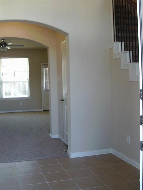 Building Photo - 30703 Academy Trace Dr