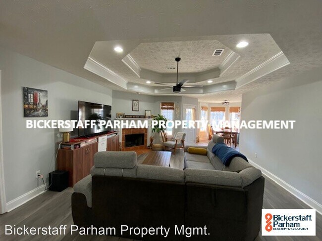 Foto del edificio - 3 br, 2 bath House - 2811 Gatewood Drive