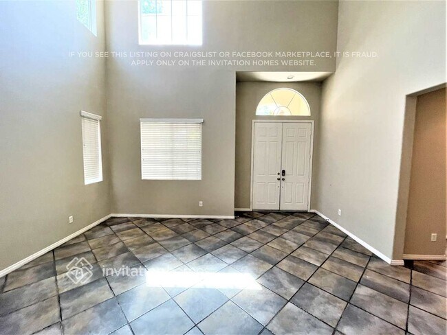 Foto del edificio - 41029 Crimson Pillar Ln