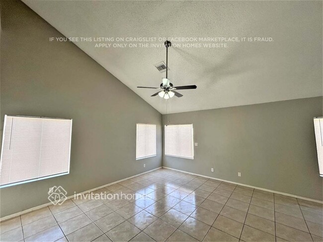 Building Photo - 6334 W Golden Ln