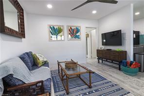 Foto del edificio - 548 4th Ave S