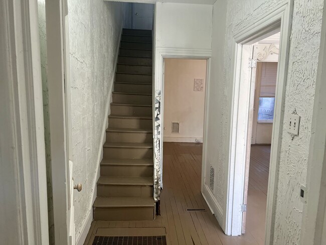 Foto del edificio - 26 N 16th St