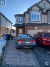 Building Photo - 79 Oakes Cres