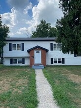 Building Photo - 241 Lafayette Ave