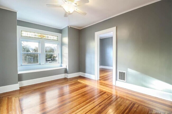 Foto del edificio - 78-80-80 Cherry St