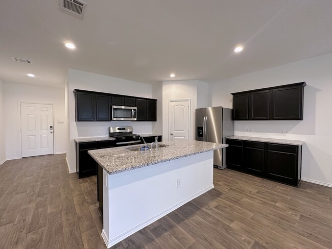Foto del edificio - 21306 Owl Rd
