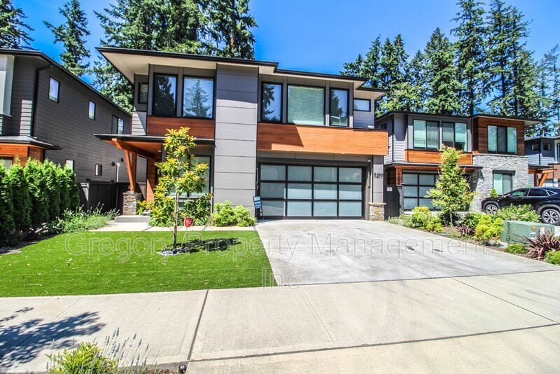 11219 114th Pl NE, Kirkland, WA 98033 House Rental in Kirkland, WA