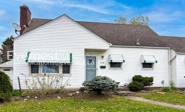 Building Photo - 638 Josephine Ave