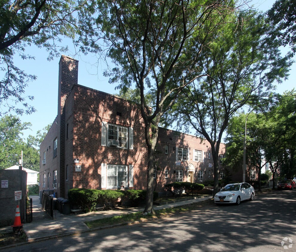 Primary Photo - 136-16 222nd St