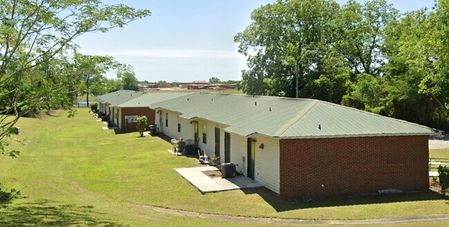 Building Photo - 40 AL-130
