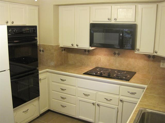 Foto del edificio - 6117 Rincon Way