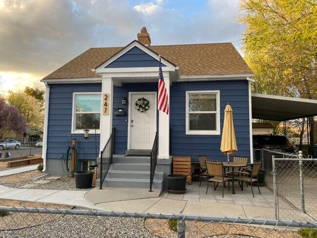 Photo - 247 E Garfield Ave Townhome