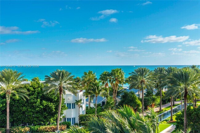 Foto del edificio - 100 South Pointe Dr