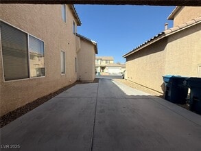 Building Photo - 7776 Littondale St