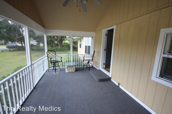 Building Photo - 3 br, 2 bath House - 1518 Coletta Dr