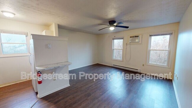 Foto del edificio - 7123 N Springboro Pike