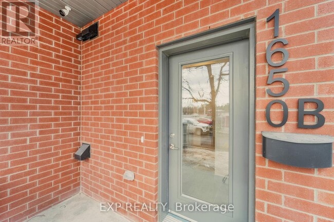 Photo du bâtiment - 1650 Scott St
