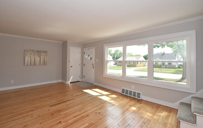 Foto del edificio - 3555 S 87th St