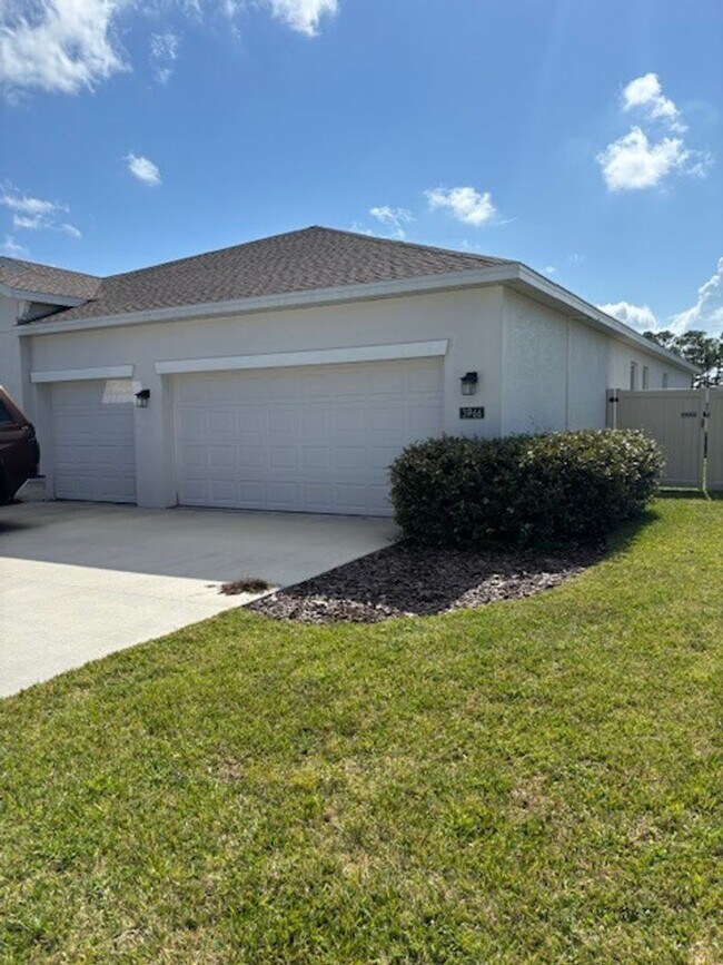 Building Photo - FOR RENT  THE PARKS AT EDGEWATER!