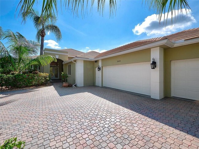 Foto del edificio - 2456 SW Longwood Dr
