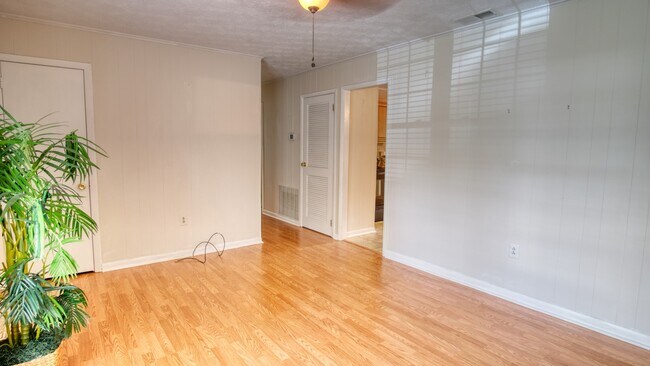 Foto del edificio - 1010 N 15th St