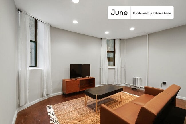Building Photo - Room in Shared 2 bed/1 bath home in West Harlem