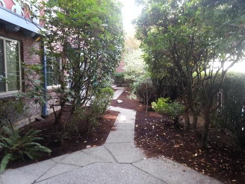 Foto del edificio - 1 bedroom in Seattle WA 98122