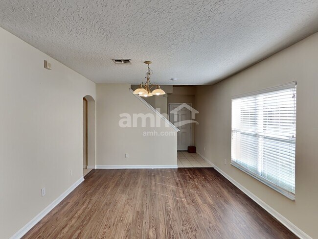 Foto del edificio - 1846 Portcastle Circle