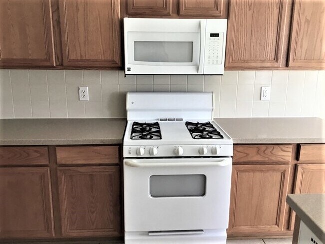 Foto del edificio - 5407 Morgan Oak Dr