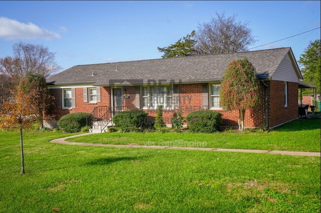 Foto del edificio - 550 Scenic Dr