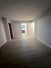 Building Photo - 3204 Fordhaven Rd