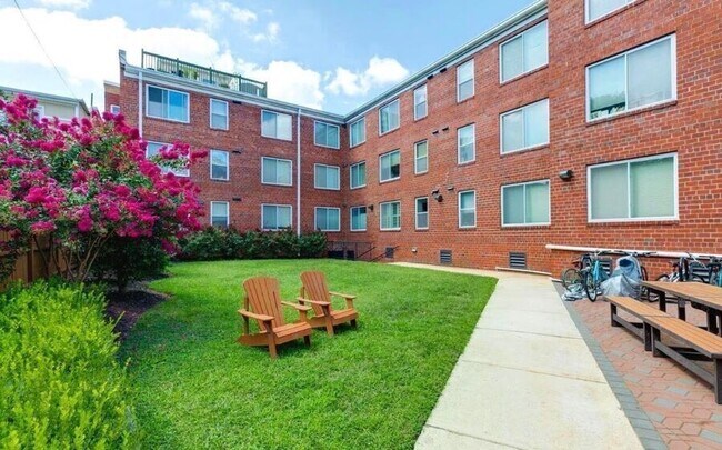 Foto del edificio - 420 16th St SE