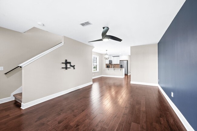Building Photo - 1840 Riverbirch Ln