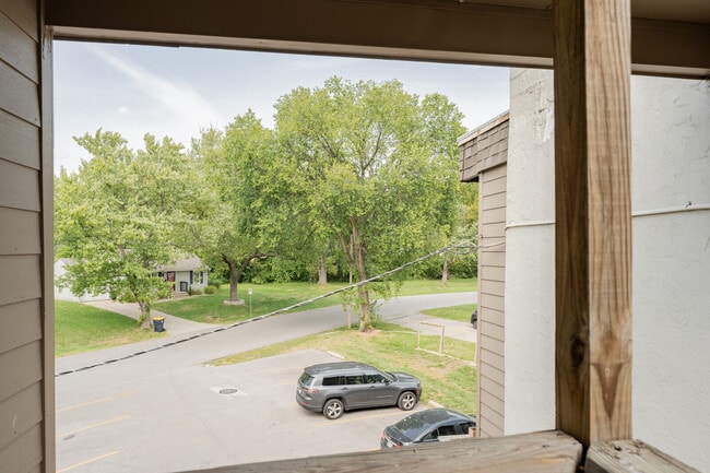 Foto del edificio - Wornall Place Apartments & Townhomes