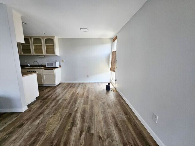 Foto del edificio - Condo Unit Available