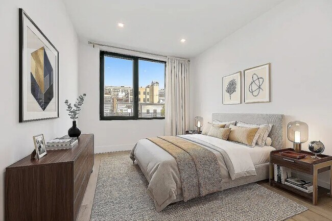 Foto del edificio - 36-45-45 31st St