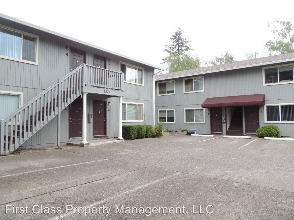 Primary Photo - 3309 SE 13th Ave