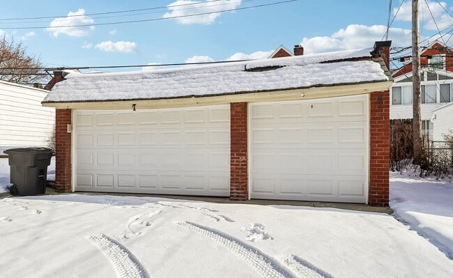 Detached Garage - 3653 Winchell Rd