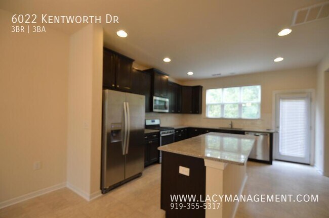 Foto del edificio - 6022 Kentworth Dr