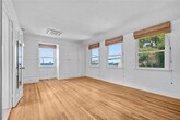 Primary Photo - 275 Diamond St