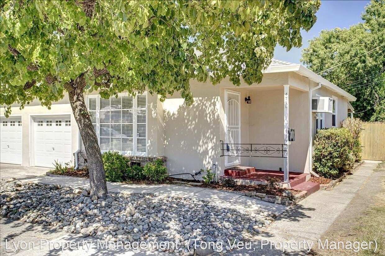 Foto principal - 2 br, 1 bath House - 4711 Attawa Avenue