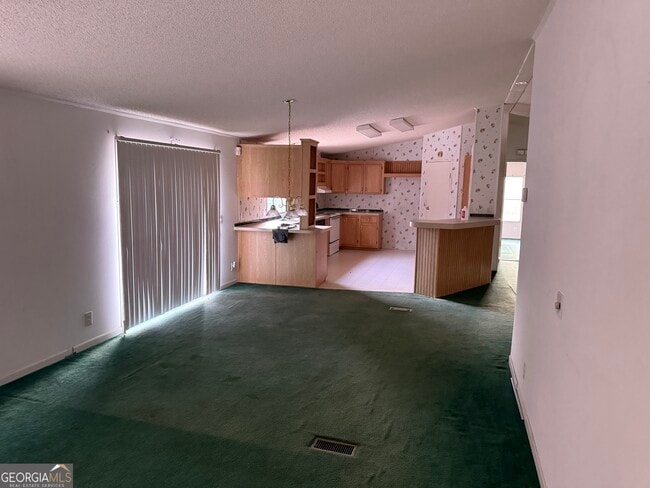 Building Photo - 415 McIntosh Trail