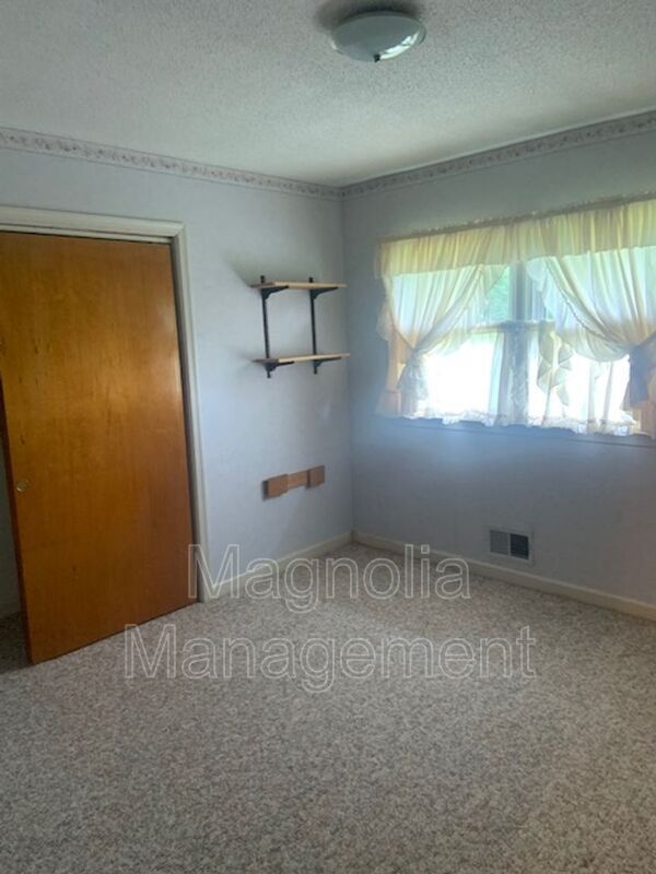Foto del edificio - 545 Rocky Ford Rd