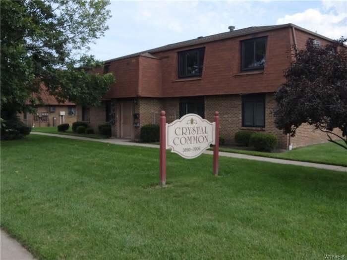 Primary Photo - 3900 Ridge Lea Rd