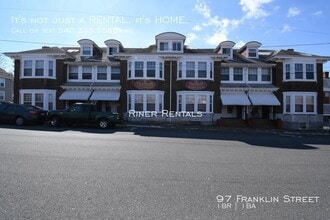 Building Photo - 97 Franklin St