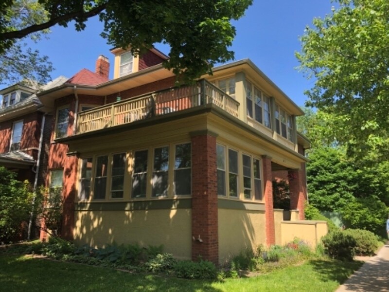 Primary Photo - 5301 N Lakewood Ave