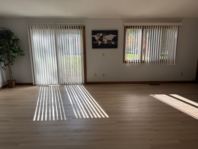 Building Photo - 3112 20th St NW