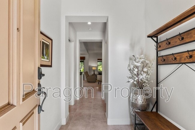 Building Photo - 68-1118-1118 N Kaniku Dr