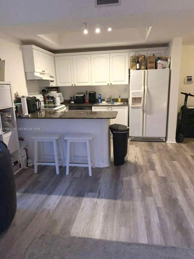 Building Photo - 3500 Coral Way